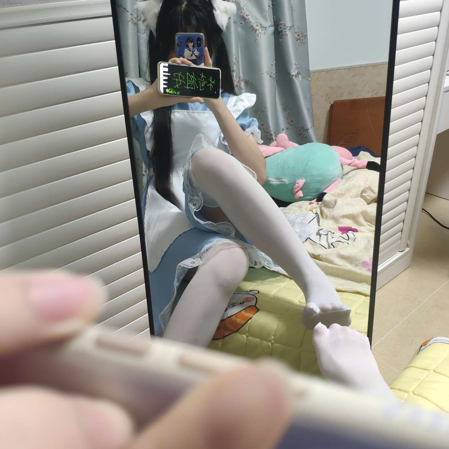 你屏幕上有根毛（恶搞JS代码）