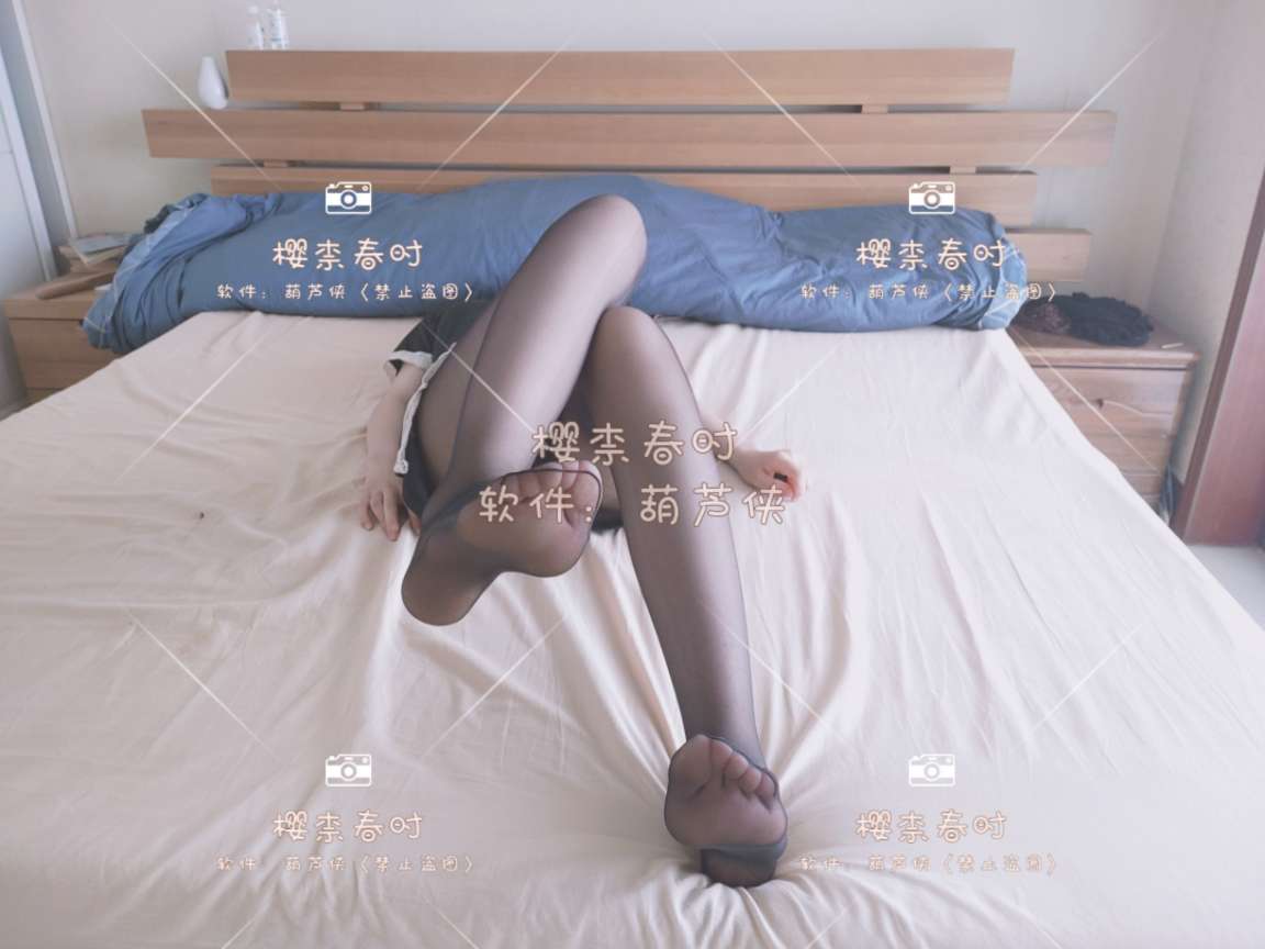 你屏幕上有根毛（恶搞JS代码）